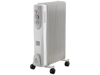 Arctic Hayes 998775 Oil Filled Radiator - 2kW