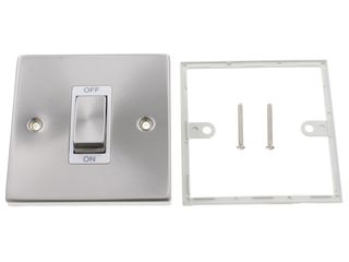 DECO VPSC500WH 45A INGOT 1GANG DOUBLE POLE SWITCH WHITE SATIN CHROME