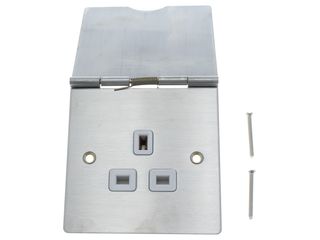 ESSENTIALS FS030SS 13A 1 GANG FLOOR SOCKET - STAINLESS STEEL