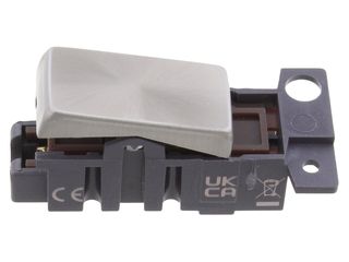 MINIGRID MD002SC 10AX INGOT 2 WAY SWITCH MODULE - SATIN CHROME