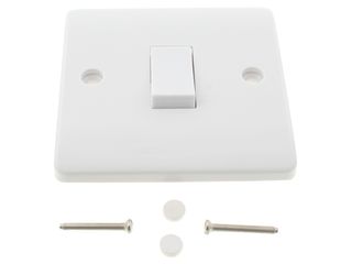 MODE CMA010 10AX 1 GANG 1 WAY PLATE SWITCH