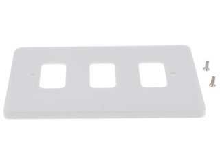 VIMARK CURVE G2703 3 GANG GRID PLATE