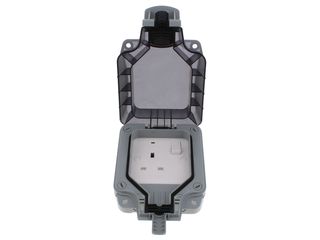 BG 1 GANG IP65 OUTDOOR SWITCHED SOCKET WP21-01