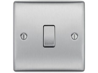 BG NBS13-01 BRUSHED STEEL 10AX PLATE SWITCH INTERMEDIATE