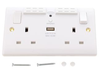 NEXUS 822UWR-01 2.1A USB CHARGER AND WI-FI RANGE EXTENDER SOCKET