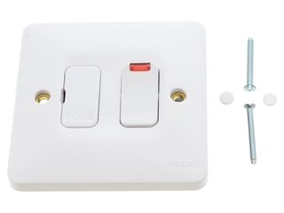 HAGER WMSSU83N 13A FUSED CONNECTION UNIT SWITCHED LIGHT INDICATOR