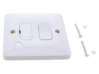 HAGER WMSSU83FO 13A FUSED CONNECTION UNIT SWITCHED FLEX OUTLET