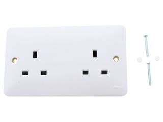 HAGER WMS82 13A 2 GANG UNSWITCHED SOCKET DUAL EARTH